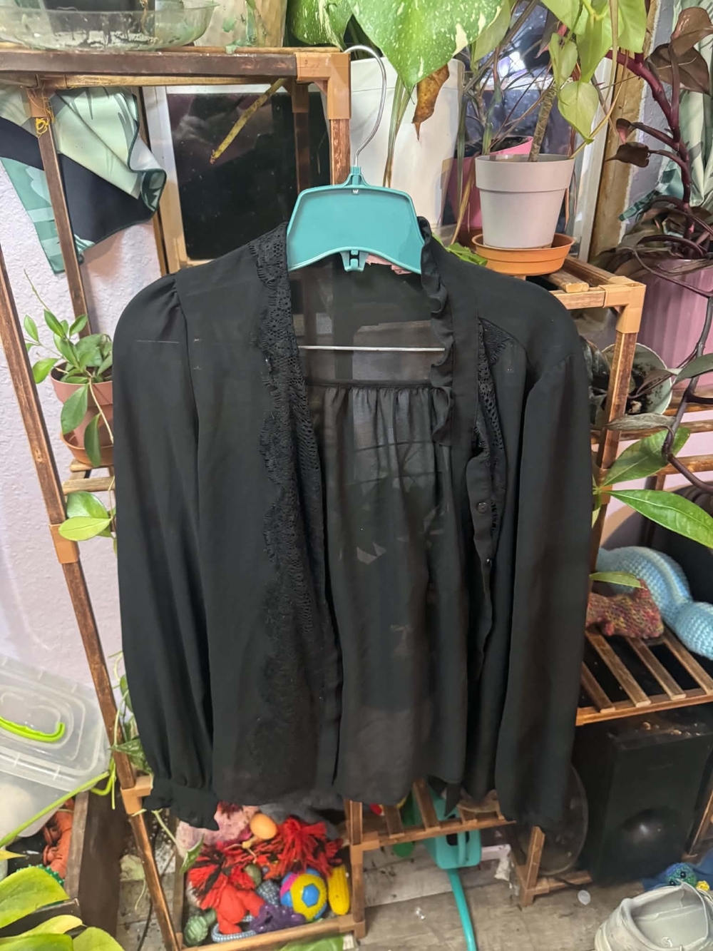 Forever 21 Black Sheer Lace-Trim Blouse